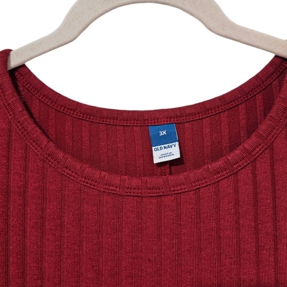 Old Navy Fitted Sleeveless Rib-Knit Midi Dress - Picture 4 of 8